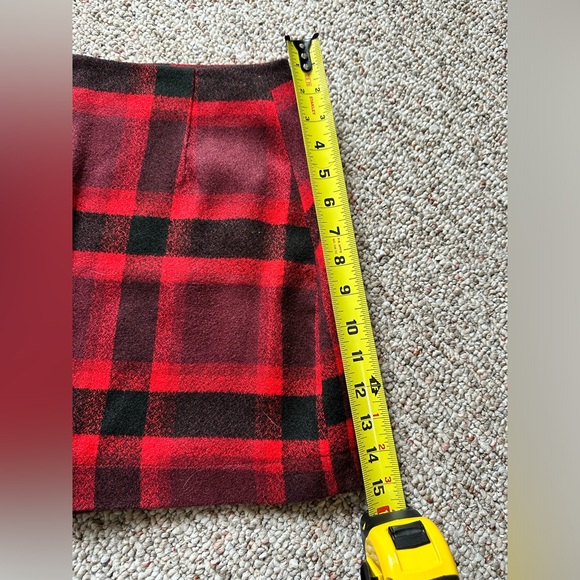 Abercrombie & Fitch Red Plaid Mini Skirt - Picture 4 of 6
